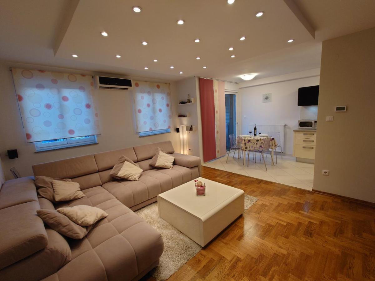 Apartman Mare Nostrum**** Rijeka Exterior foto