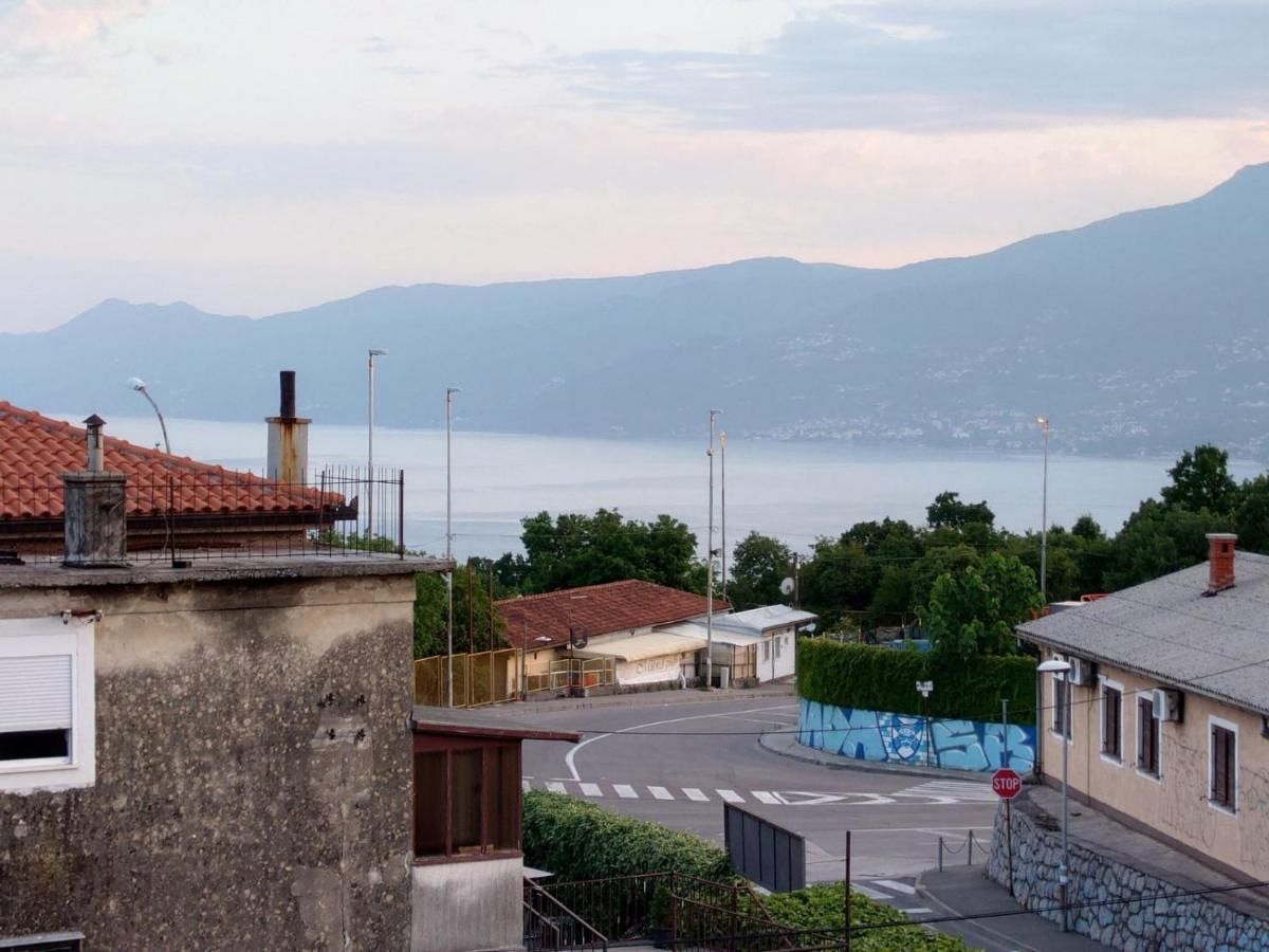 Apartman Mare Nostrum**** Rijeka Exterior foto